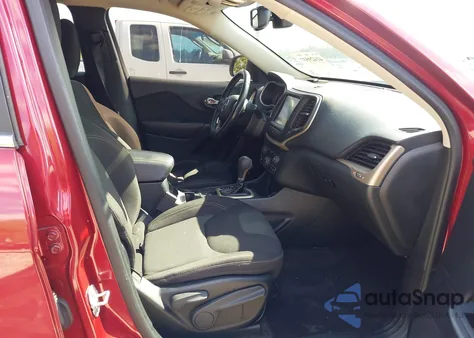 2016 Jeep Cherokee Latitude из США, поврежденный, VIN 1C4PJLCS4GW362852